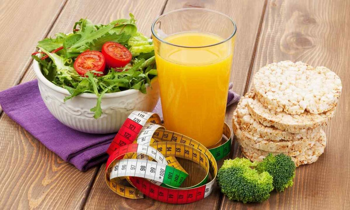 نان سبزیجات و آب میوه برای کاهش وزن به مدت یک ماه
